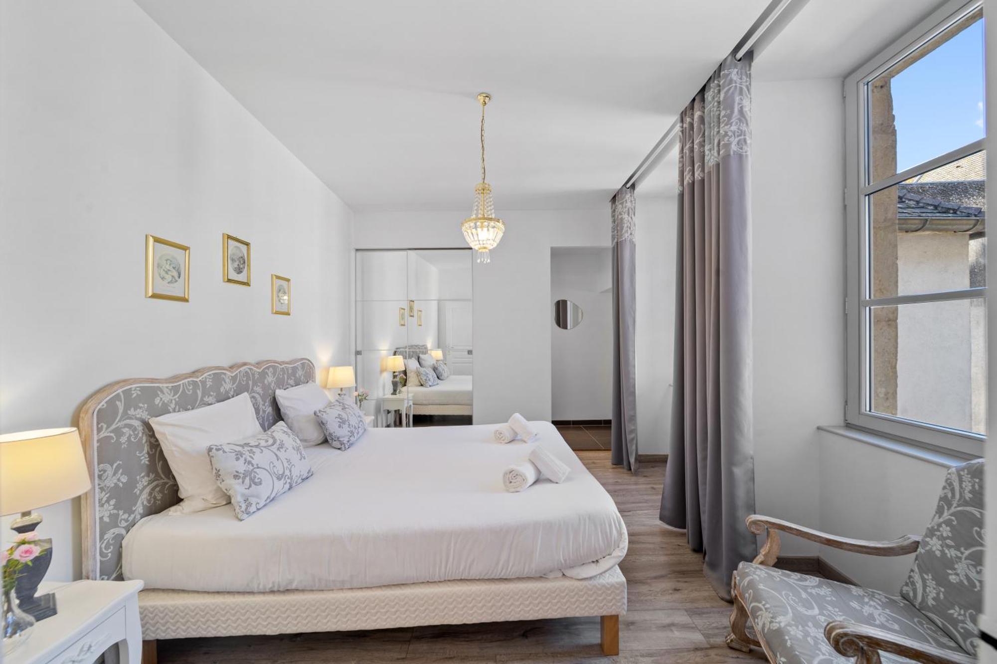 Le Beau Carnot - Appartement En Hypercentre De Beaune Beaune  Bagian luar foto